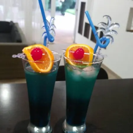 Glicinia Хотел Златни пясъци