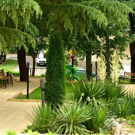 Glicinia 3* Златни пясъци