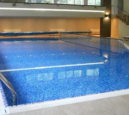 Glicinia Golden Sands