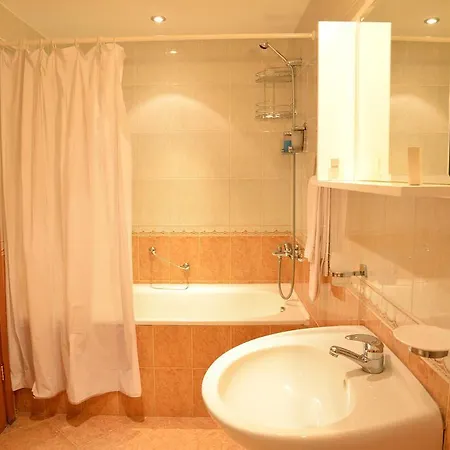 Glicinia Hotel Golden Sands